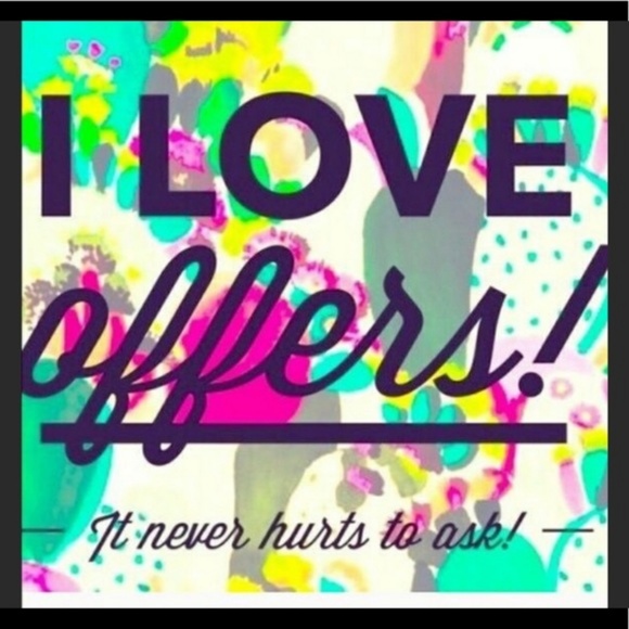 Lace Panel Open Shoulder Plus Size Tee - Black - Picture 8 of 8